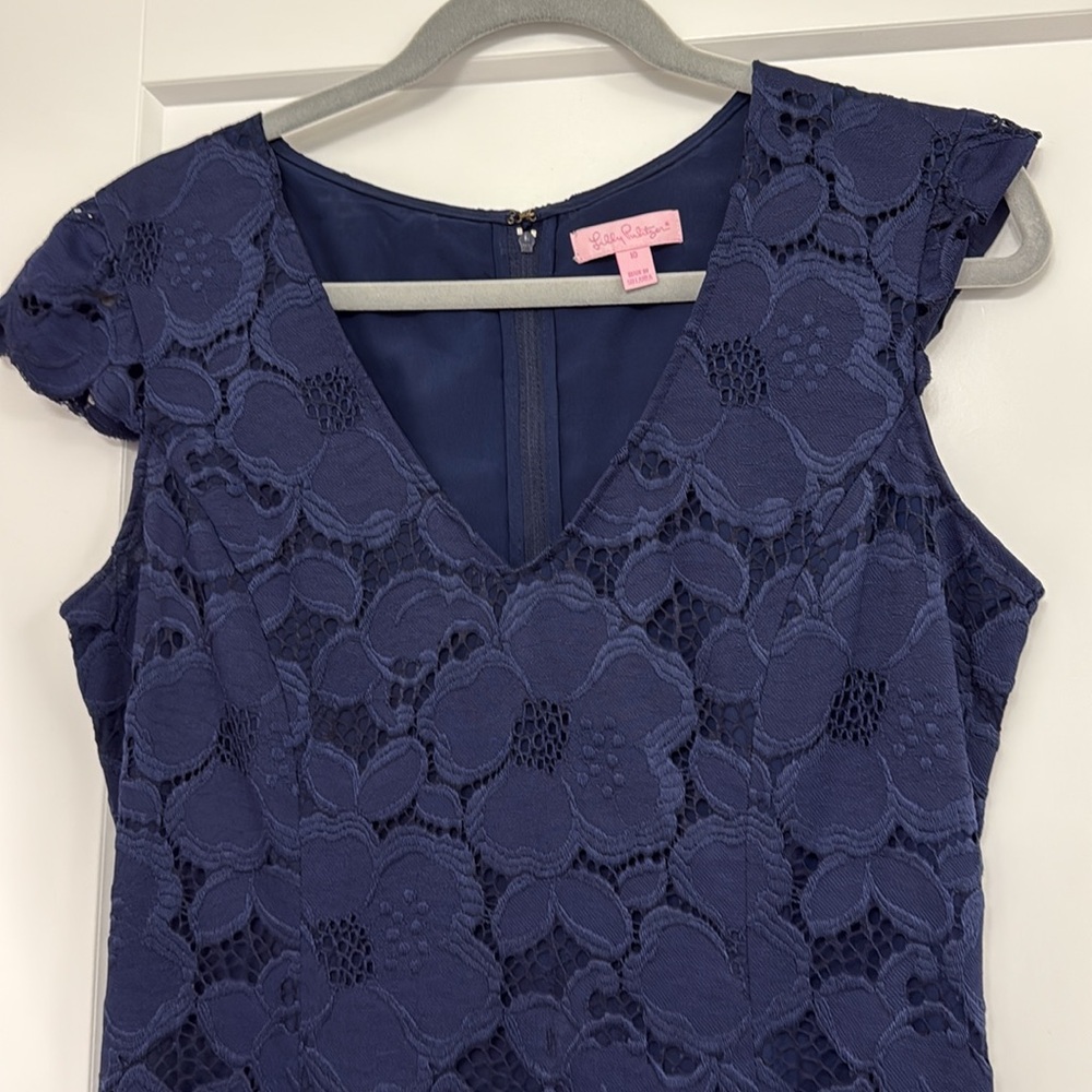 Beautiful Lace Lilly Pulitzer Navy Blue Dress